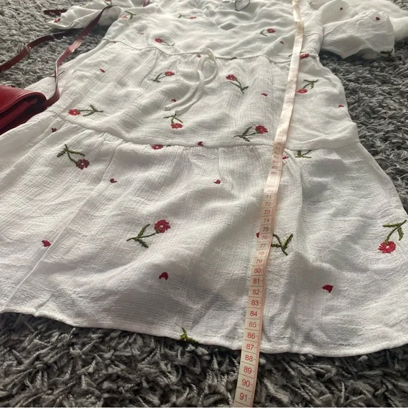 NWT SugarLips Emagine Embroidered Floral Mini Driss - Picture 9 of 9